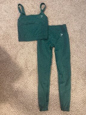 Gymshark Vital Seamless Tank with Shelf and Leggings Set